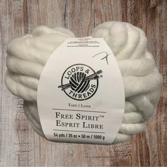 Loops & Threads Free Jumbo 25mm Yarn 54 Yards​ - Picture 1 of 4